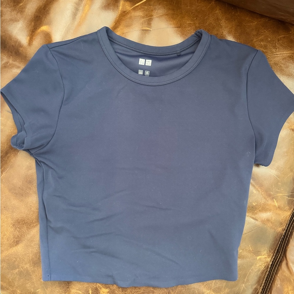 Uniqlo Dark Blue Women's Short Sleeve Tee